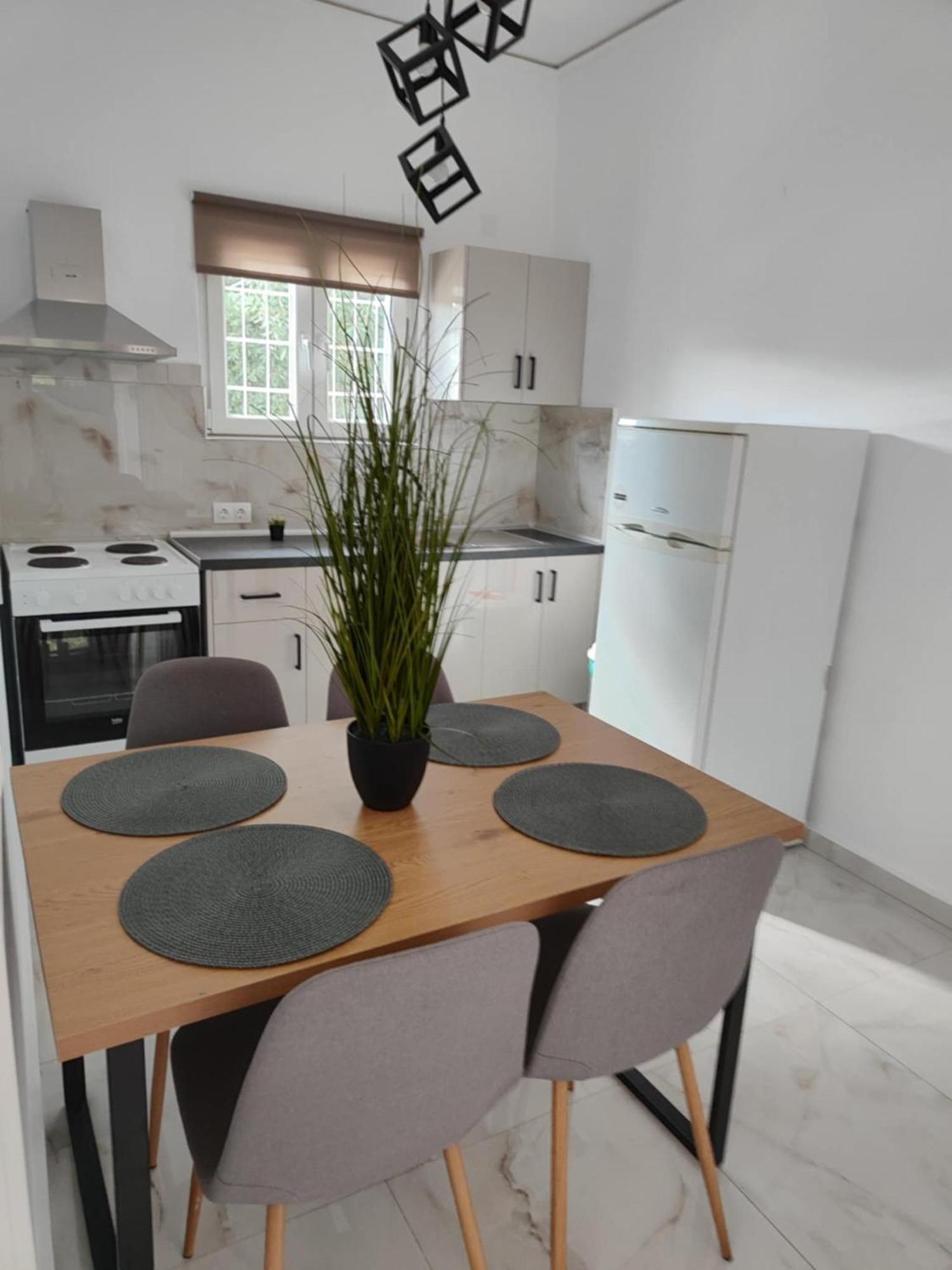 Ilias By Hotelius Apartment *